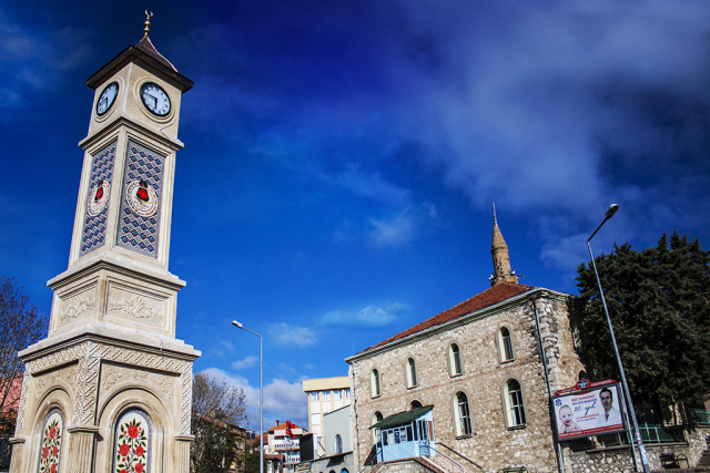 MjAxOTAxMDMxMTE1NTk1MjY4OA