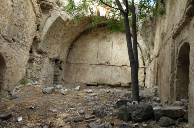 Uluborlu Kalesi 6